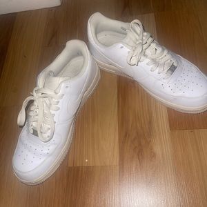 Nike Air Force , Size 8.5 , White